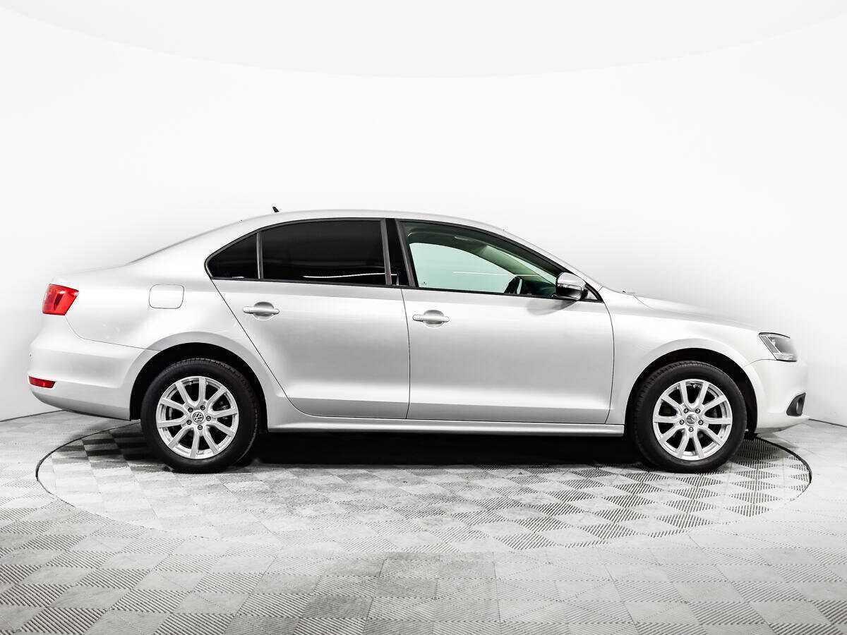 Volkswagen Jetta, 2014 - фото №4