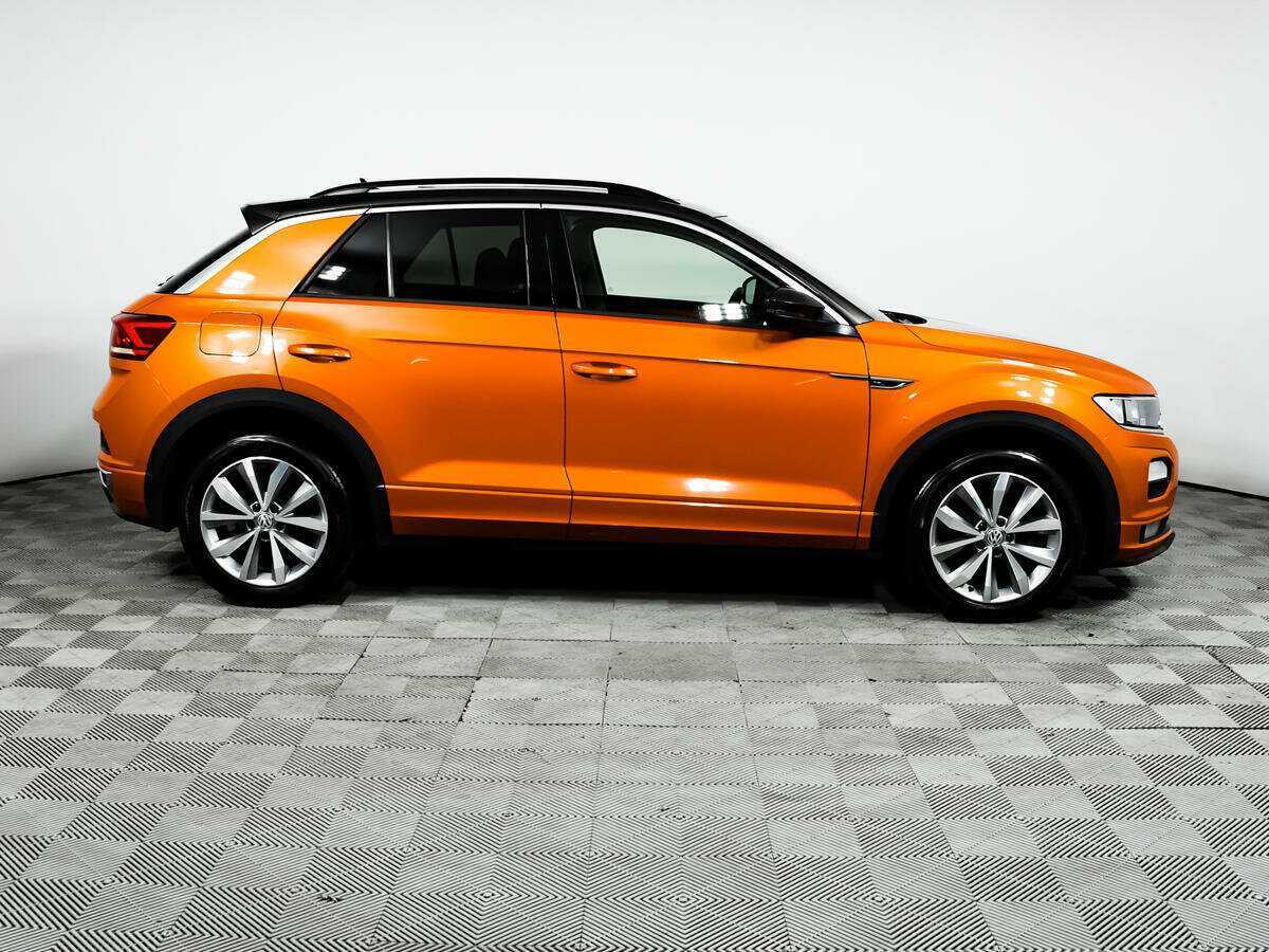 Volkswagen T-Roc, 2018 - фото №4