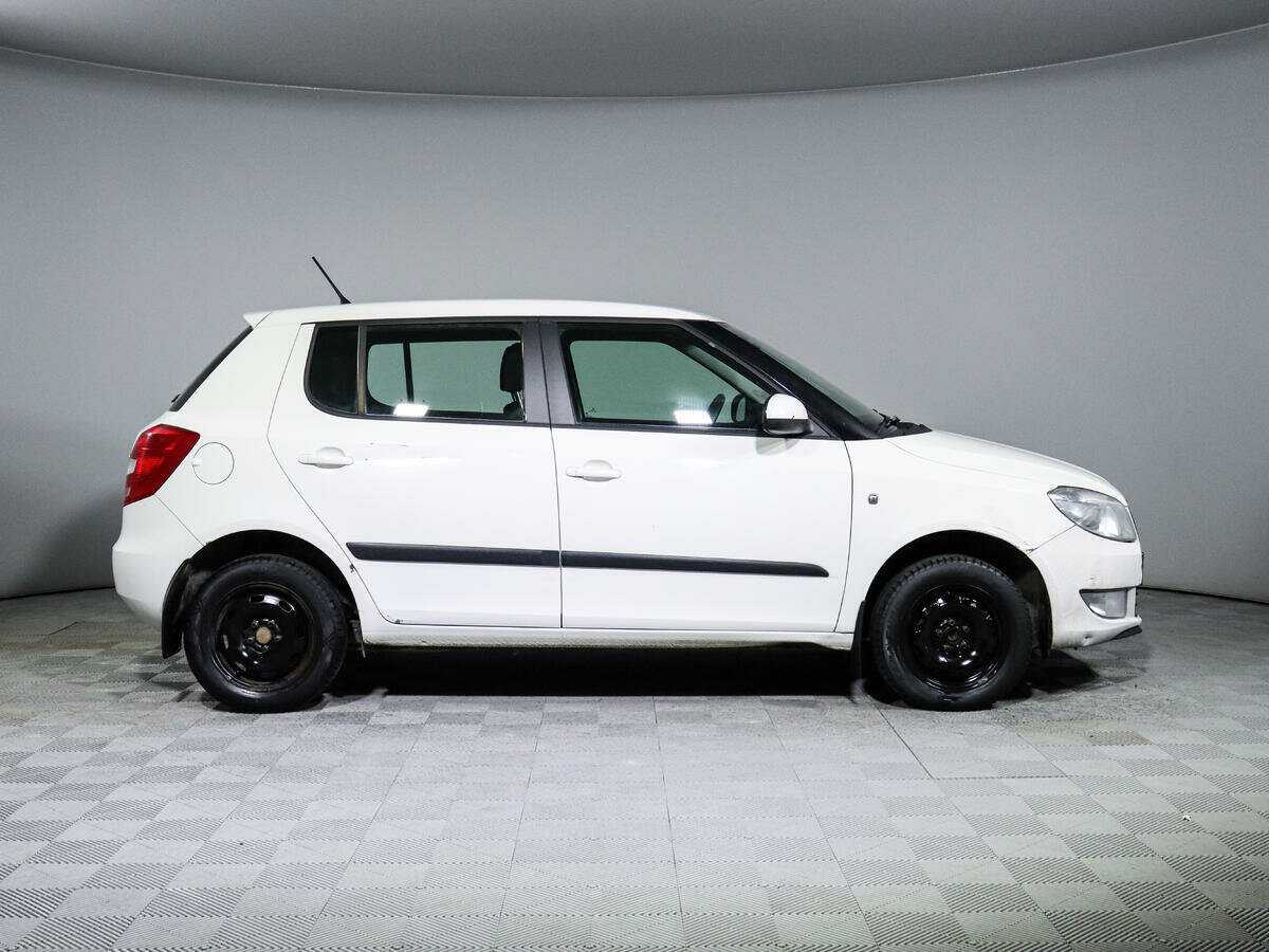 Skoda Fabia, 2014 - фото №4