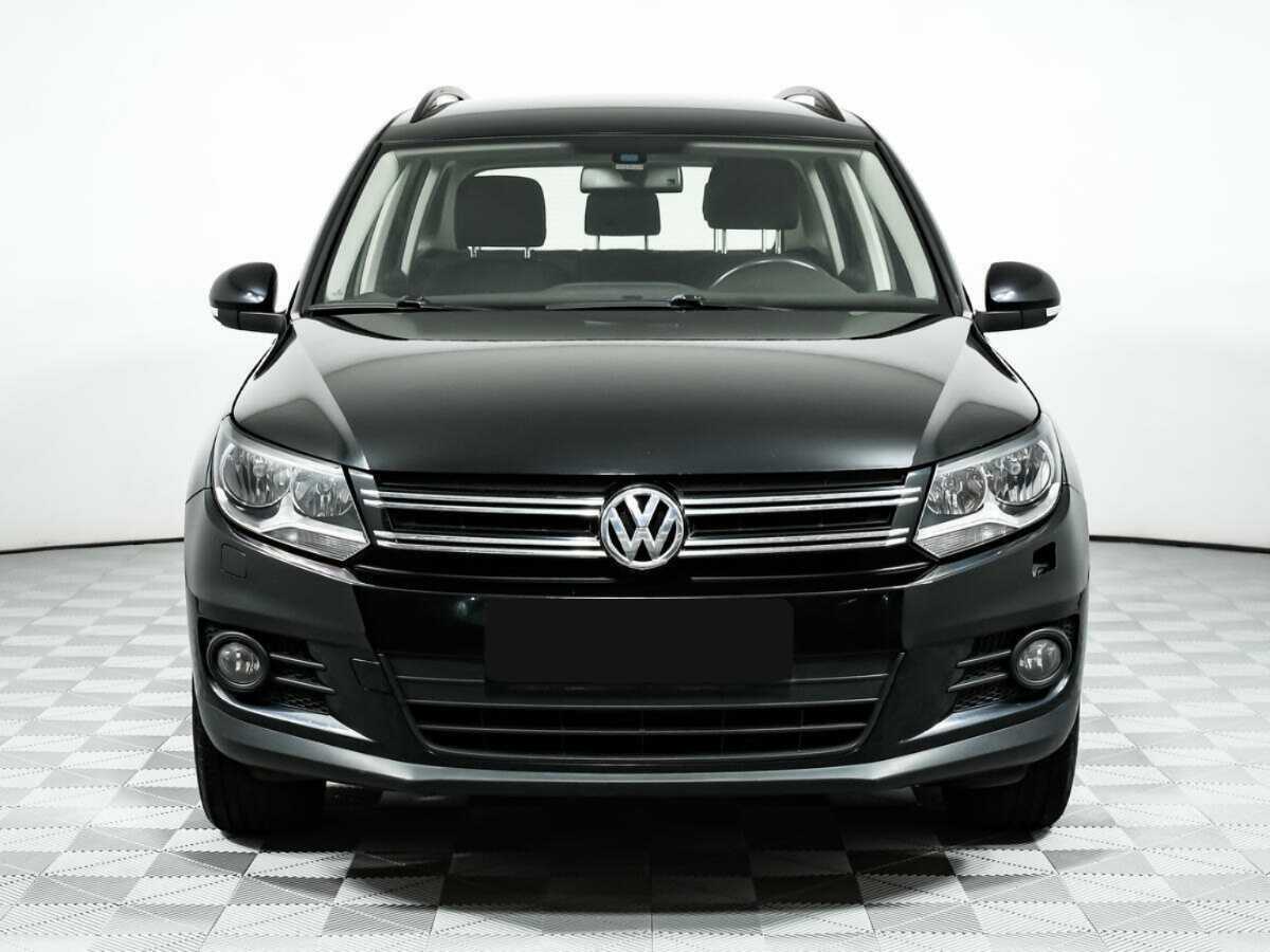 Volkswagen Tiguan, 2012 - фото №2