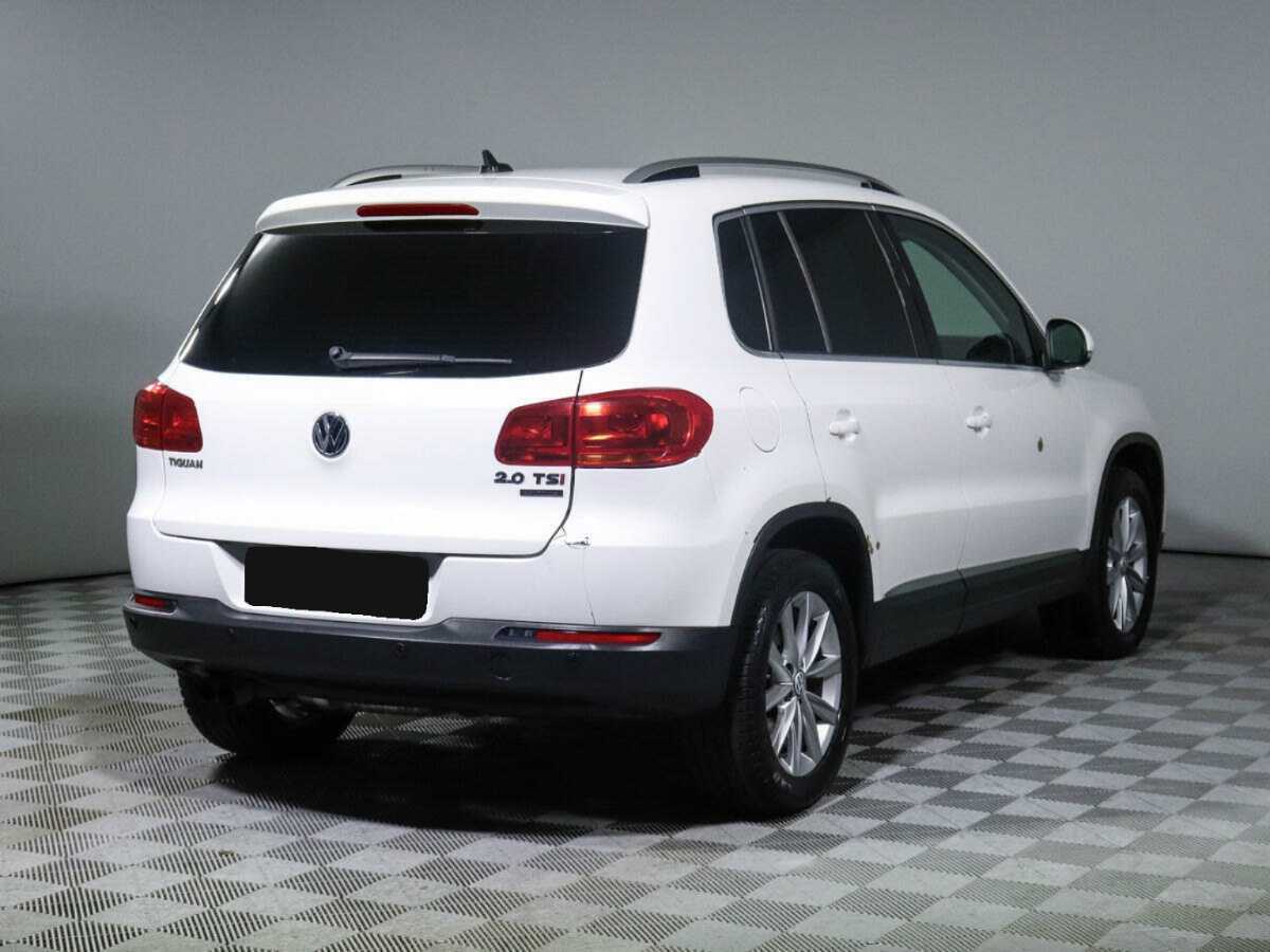 Volkswagen Tiguan, 2012 - фото №4