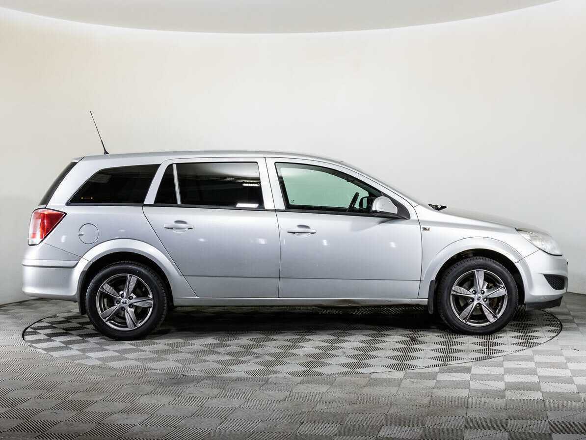 Opel Astra, 2012 - фото №4