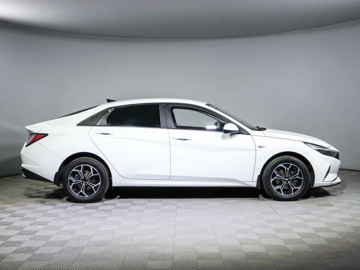 Hyundai Elantra, 2021 - фото №4