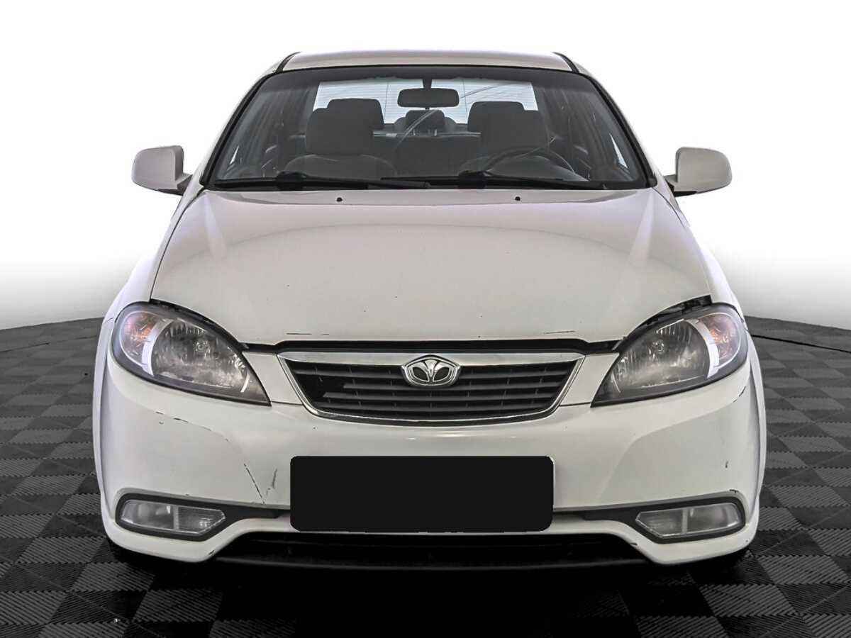 Daewoo Gentra, 2014 - фото №2