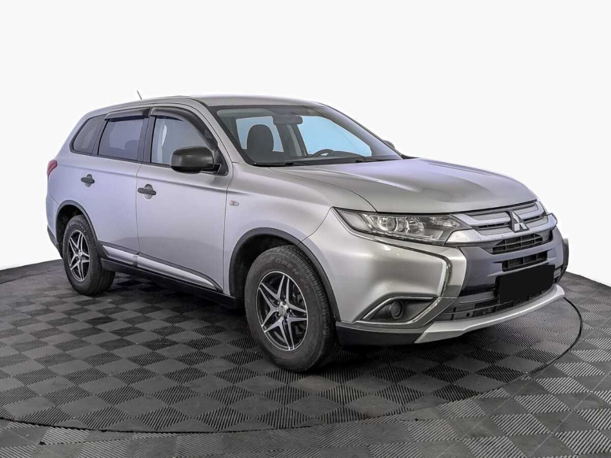 Mitsubishi Outlander, 2015 - фото №3