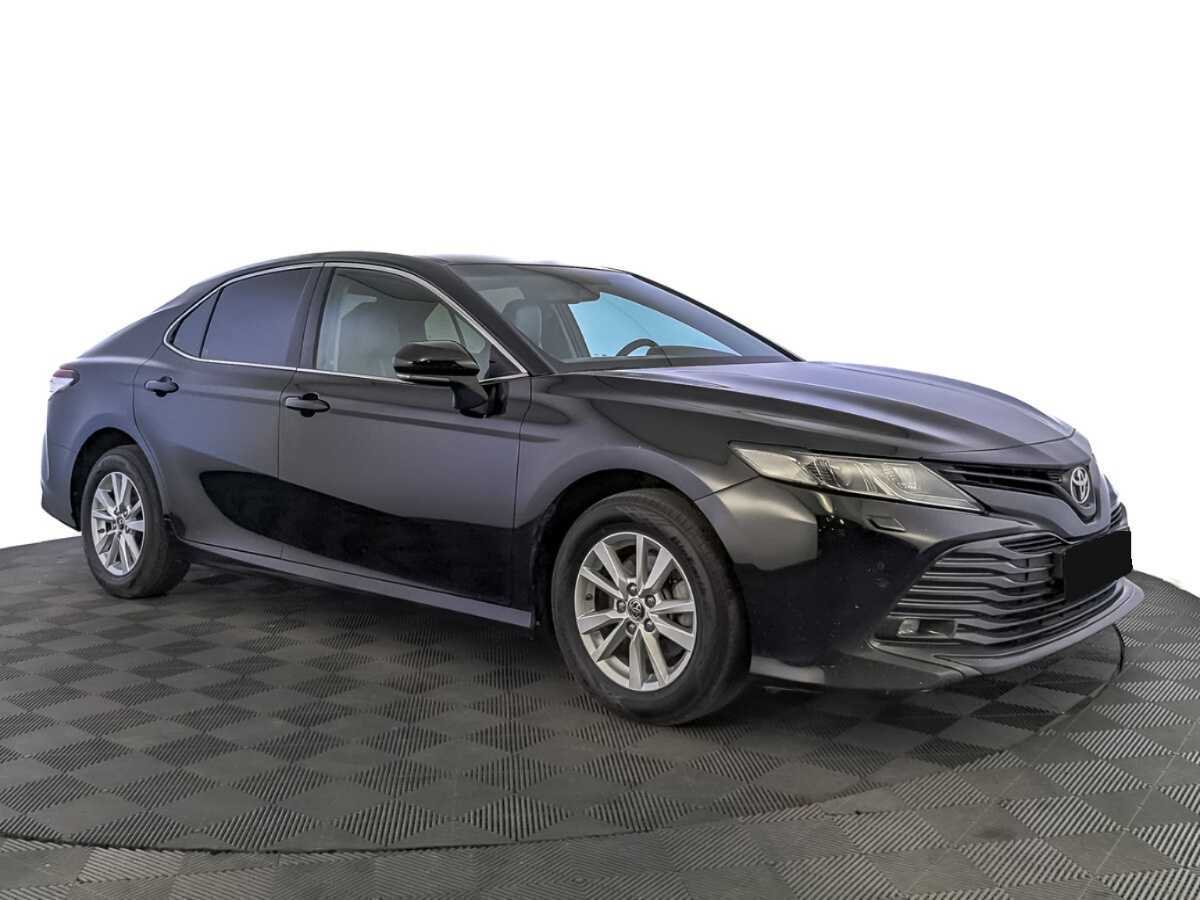 Toyota Camry, 2019 - фото №3