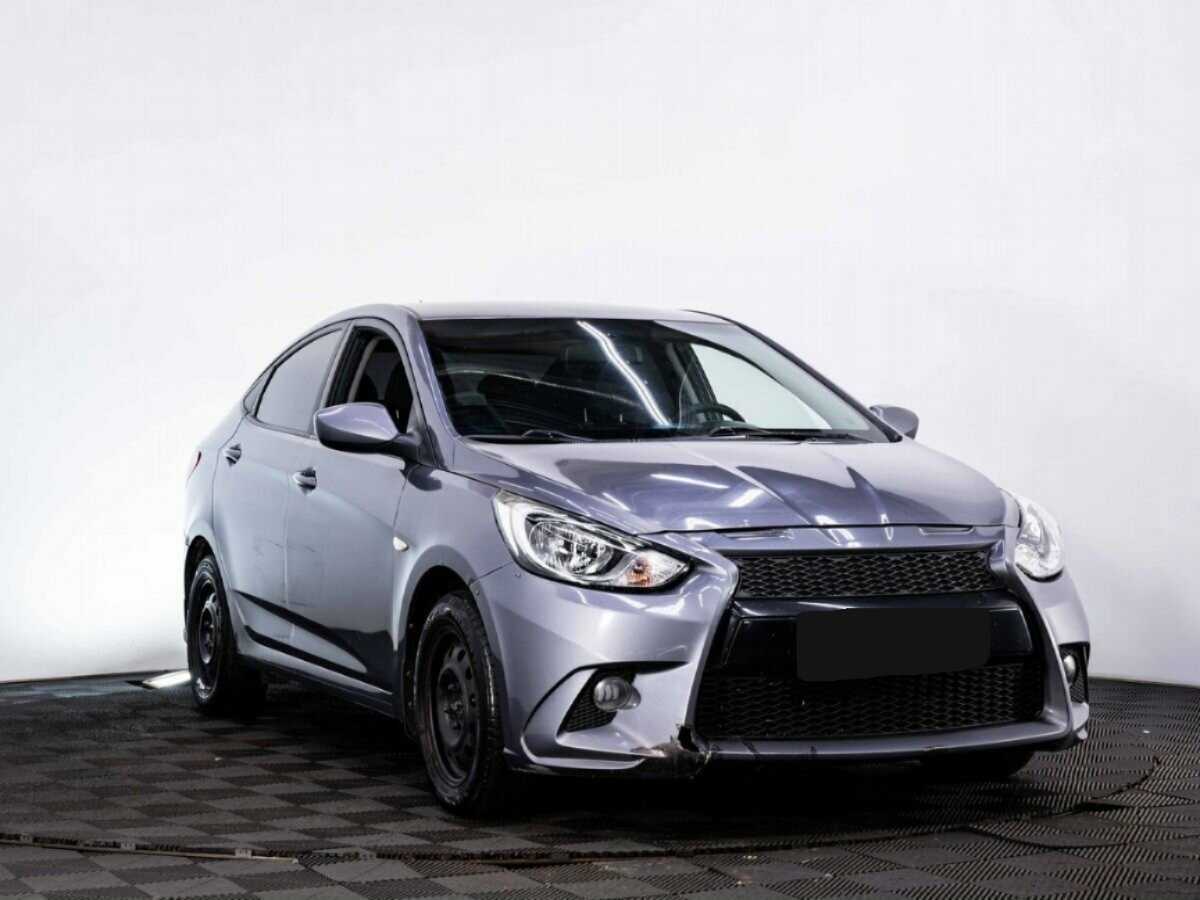 Hyundai Solaris, 2012 - фото №3