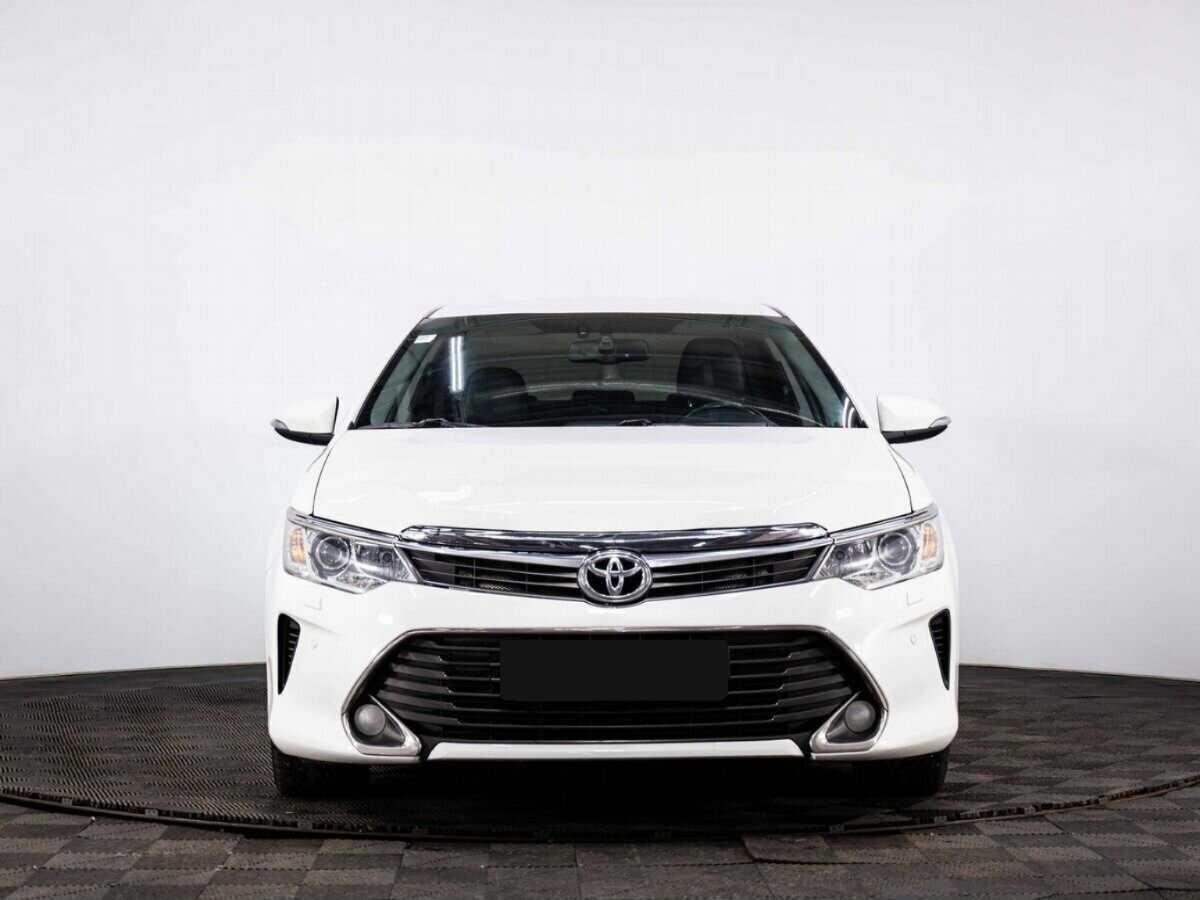 Toyota Camry, 2014 - фото №2