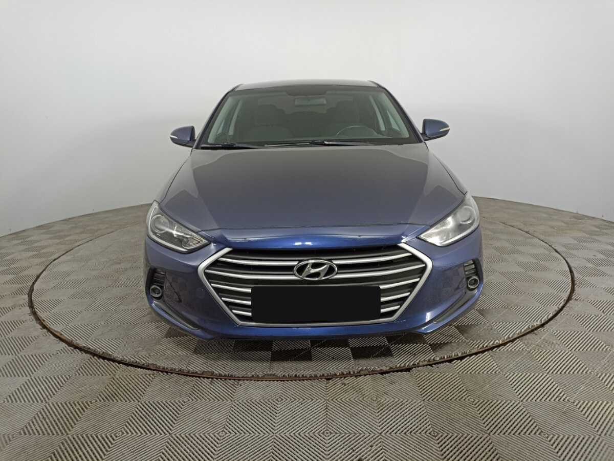 Hyundai Elantra, 2018 - фото №2
