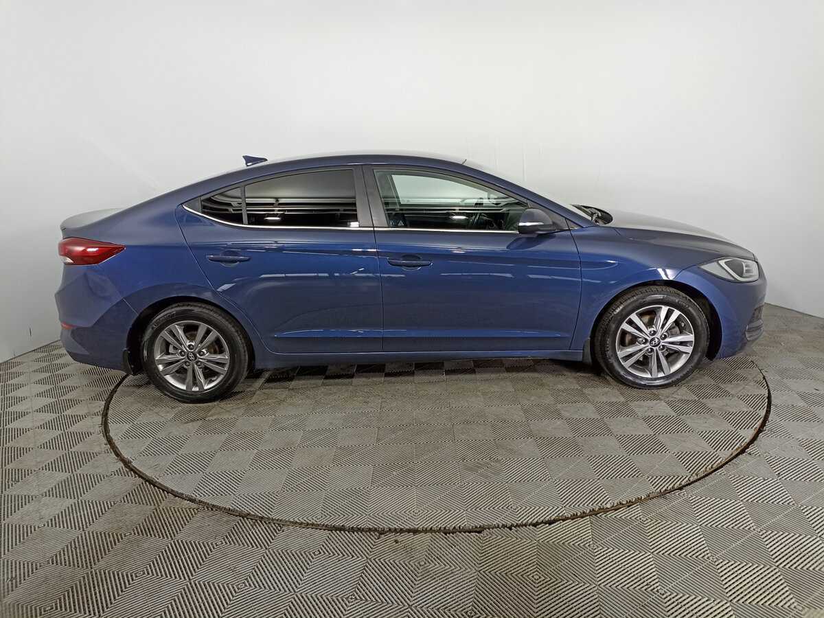 Hyundai Elantra, 2018 - фото №4