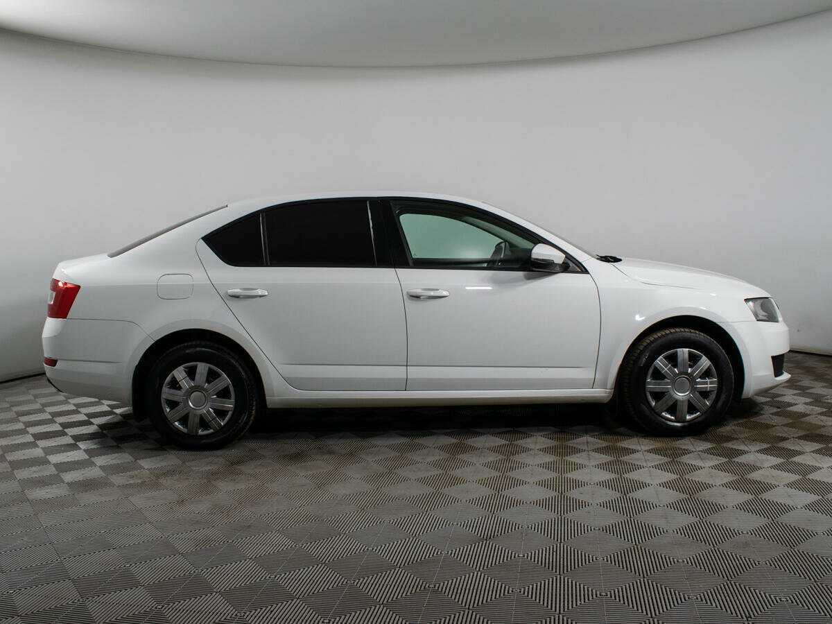 Skoda Octavia, 2016 - фото №4