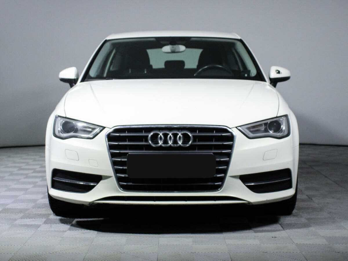Audi A3 Sportback, 2012 - фото №2