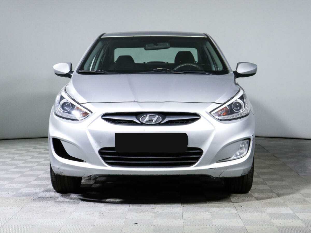 Hyundai Solaris, 2013 - фото №2