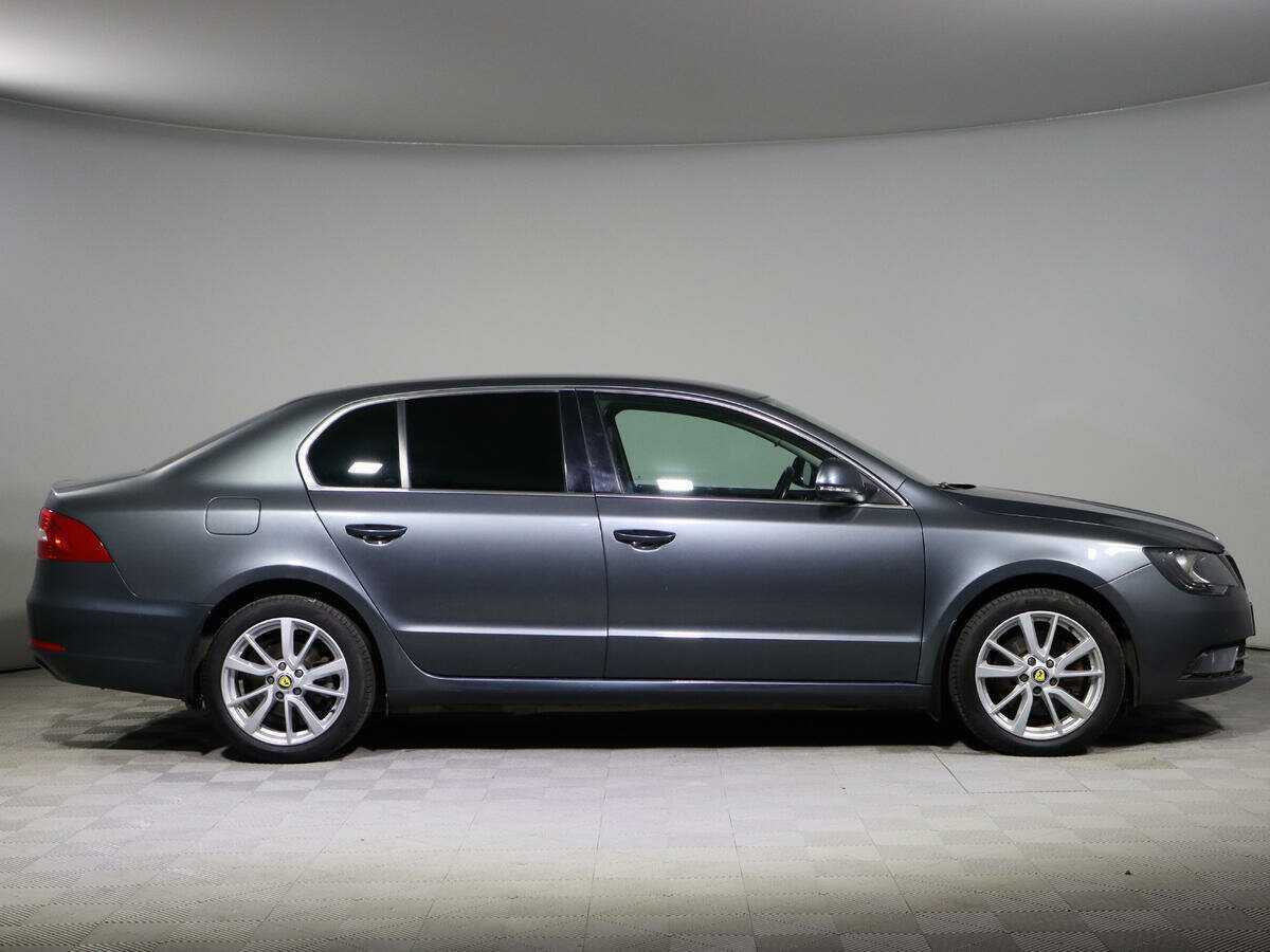 Skoda Superb DSG, 2014 - фото №4