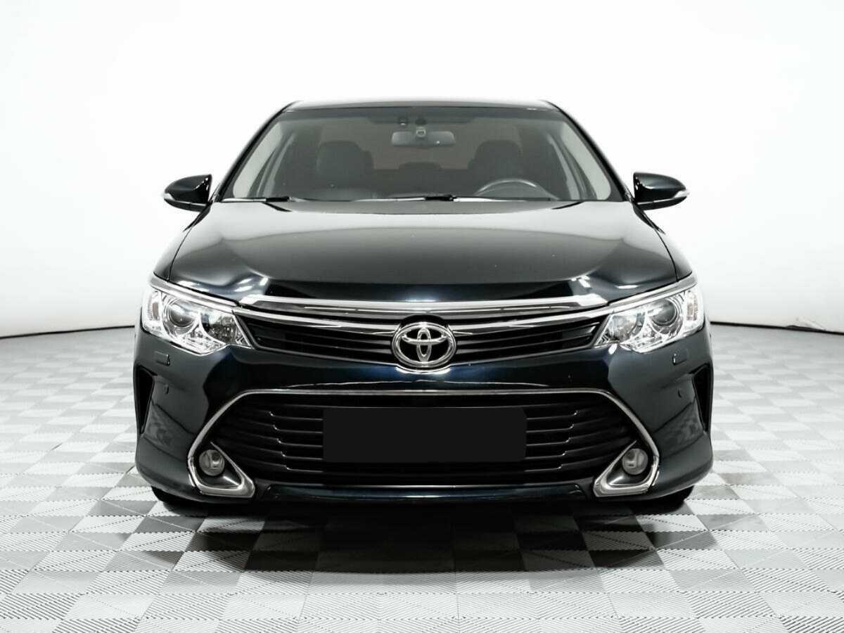 Toyota Camry, 2016 - фото №2