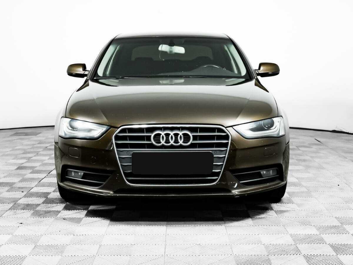 Audi A4, 2013 - фото №2