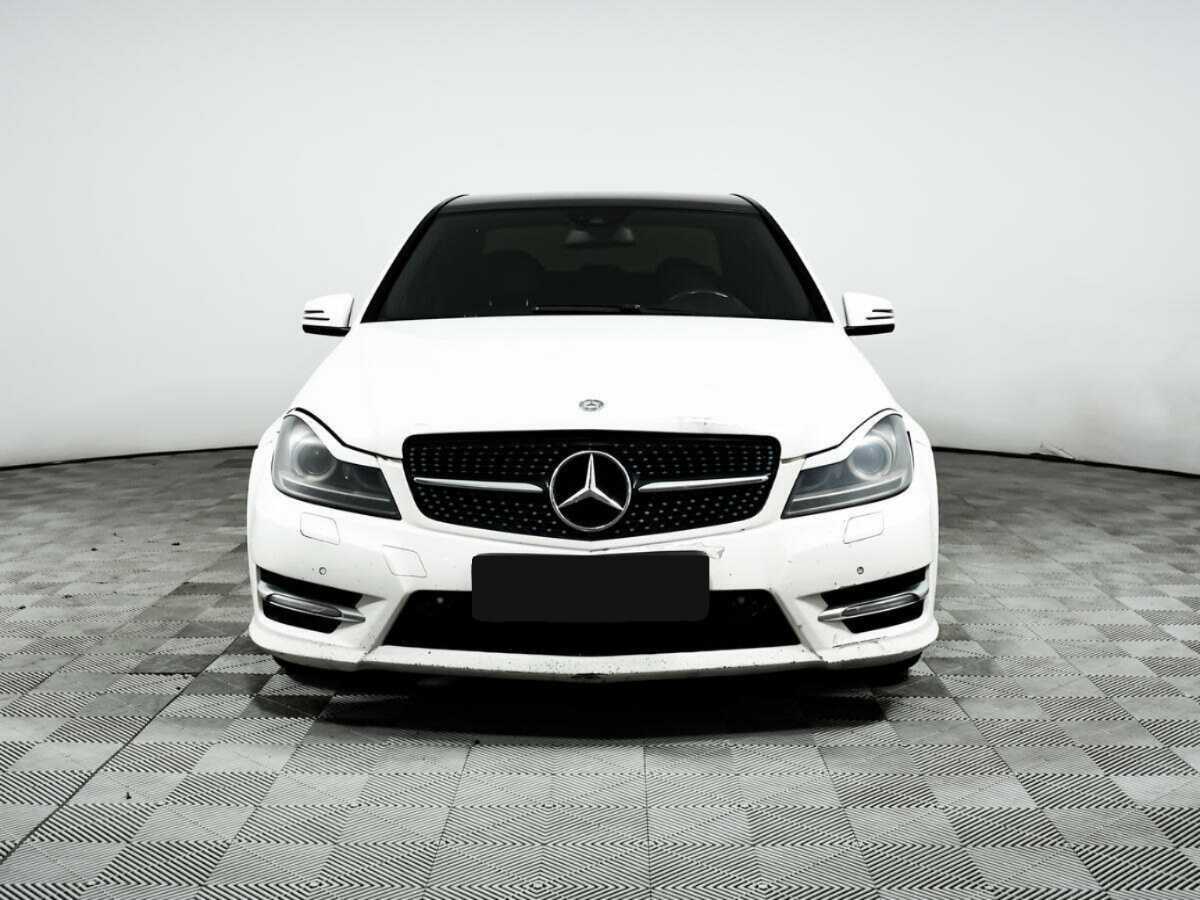 Mercedes-Benz C-Класс 180, 2013 - фото №2