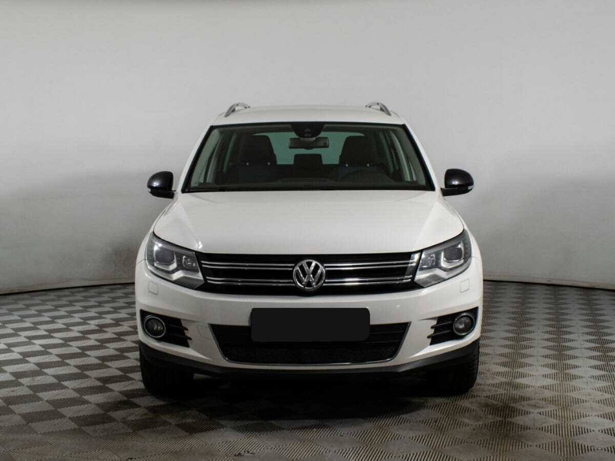 Volkswagen Tiguan, 2013 - фото №2