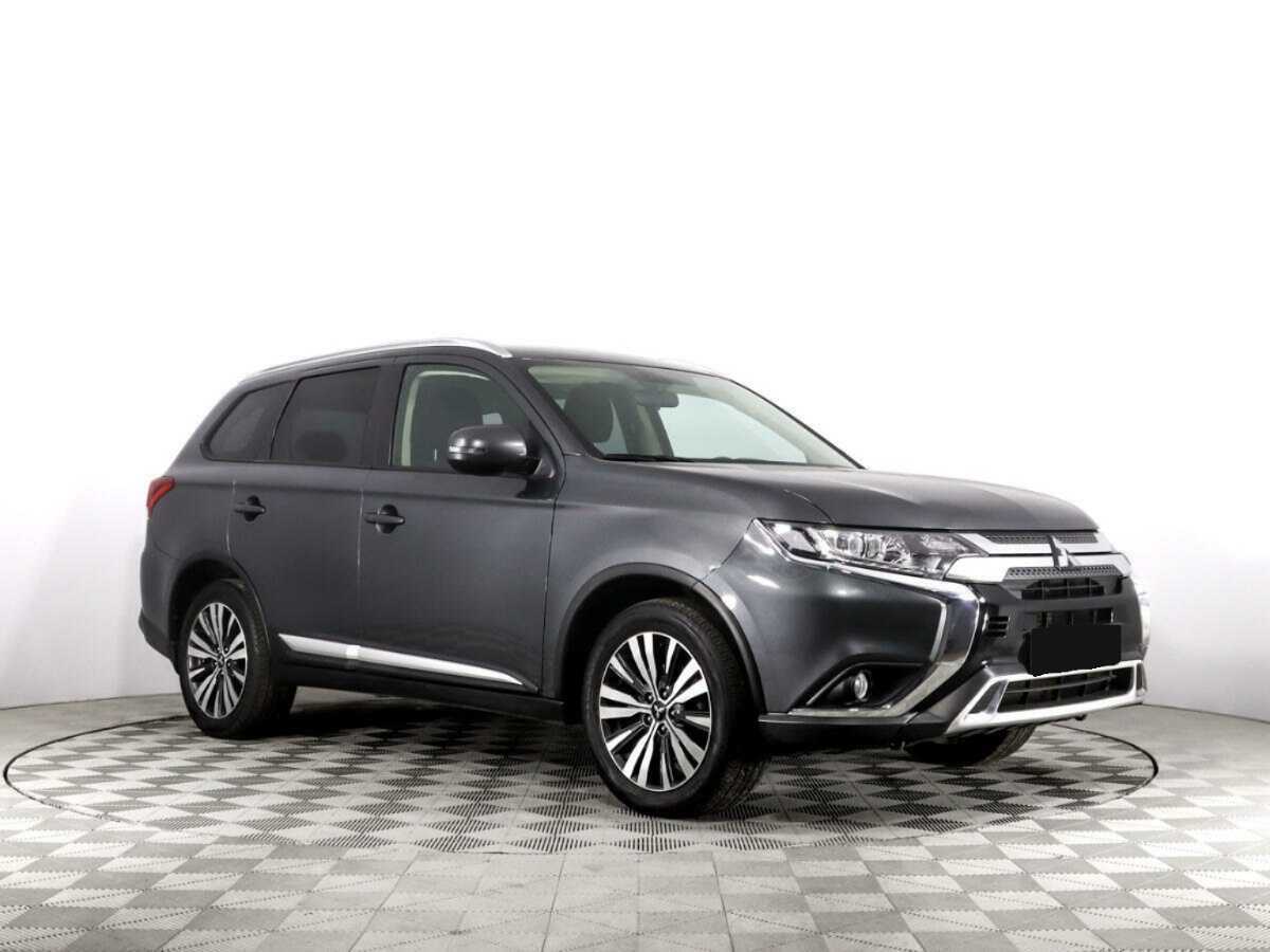 Mitsubishi Outlander, 2019 - фото №3