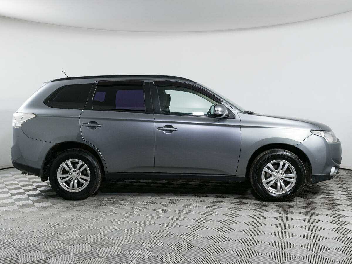 Mitsubishi Outlander, 2012 - фото №4