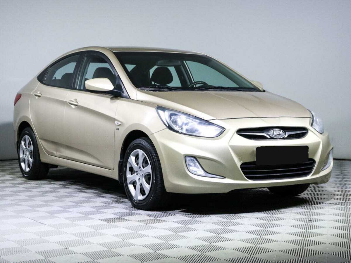 Hyundai Solaris, 2013 - фото №3