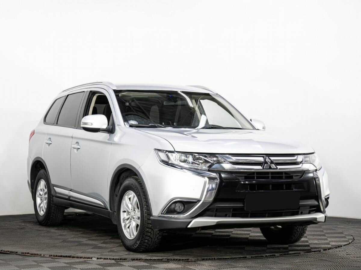 Mitsubishi Outlander, 2016 - фото №3