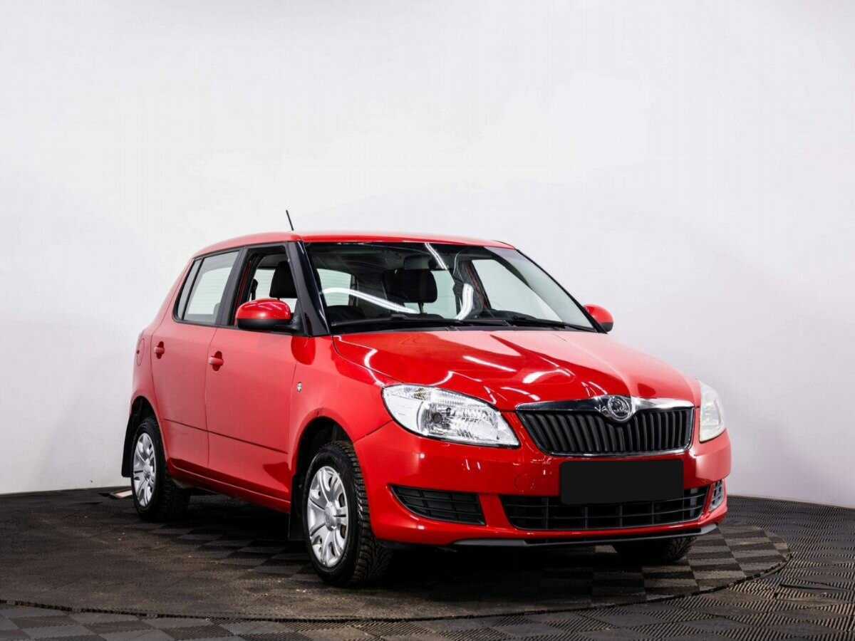 Skoda Fabia, 2013 - фото №3