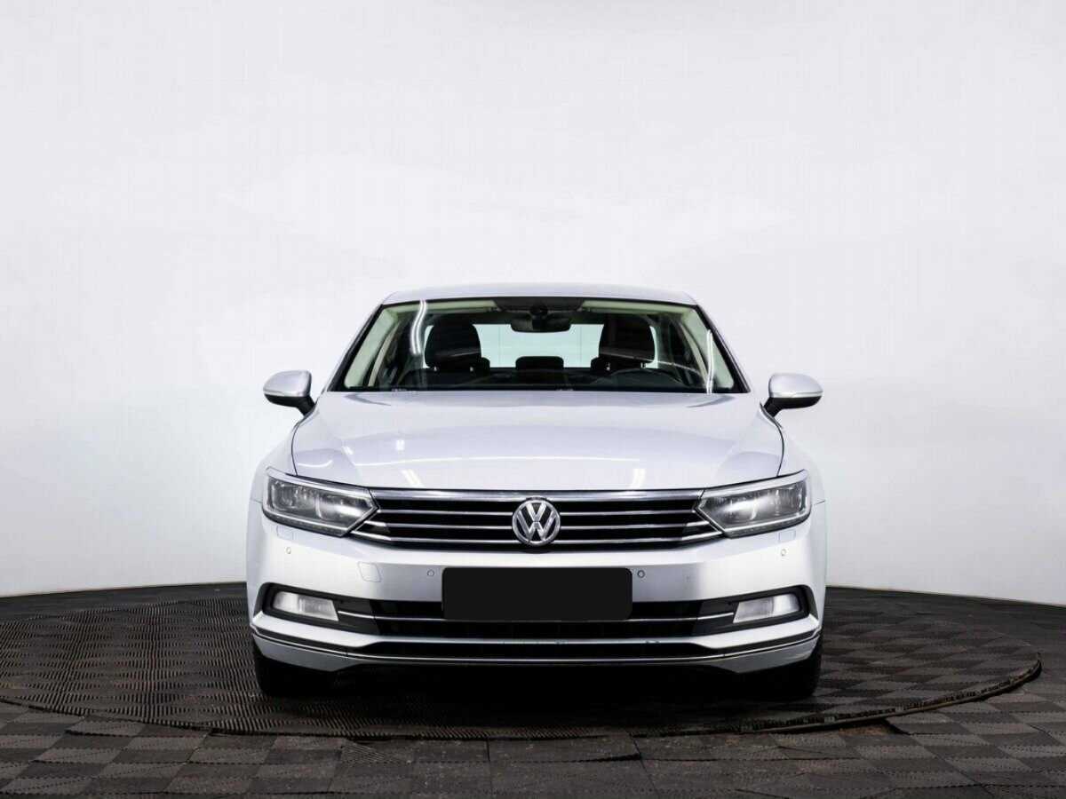 Volkswagen Passat DSG6, 2017 - фото №2