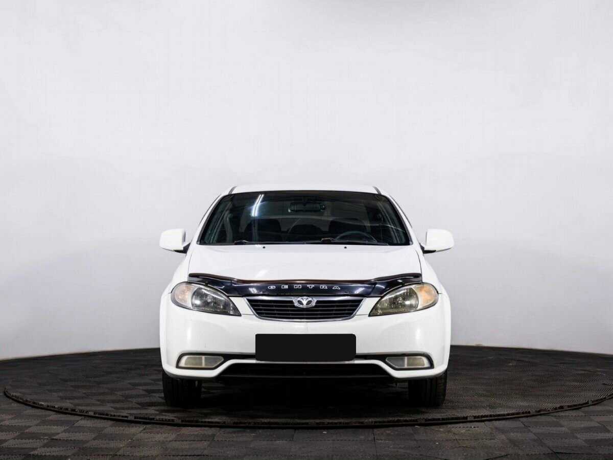 Daewoo Gentra, 2013 - фото №2