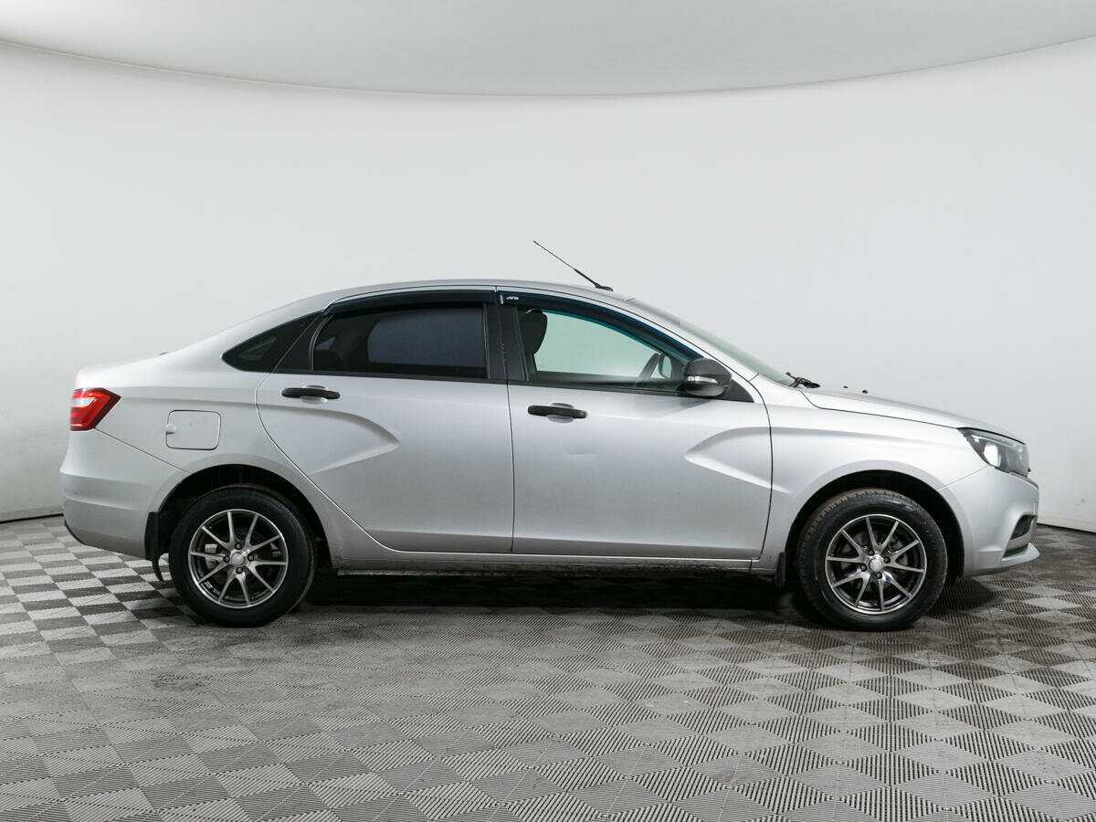 Lada (ВАЗ) Vesta, 2017 - фото №4