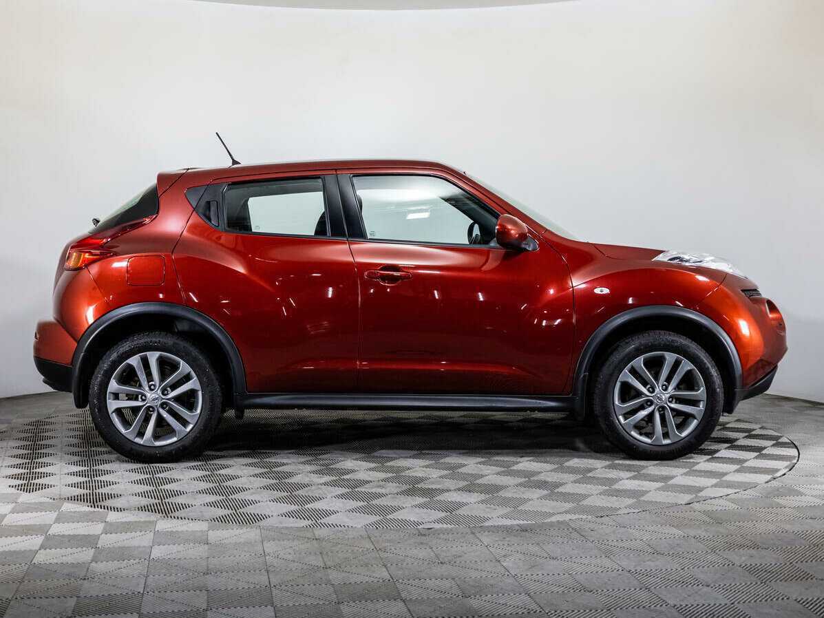 Nissan Juke, 2013 - фото №4