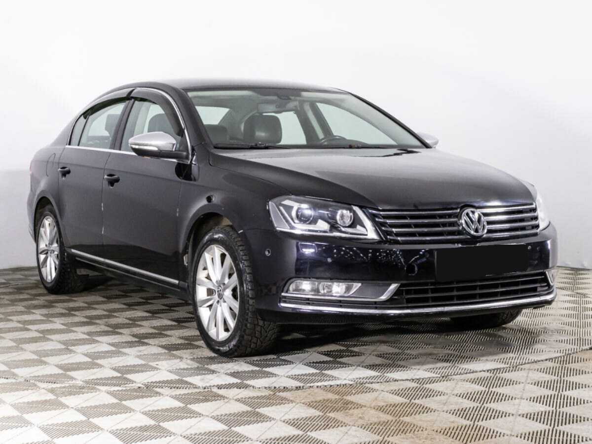 Volkswagen Passat, 2012 - фото №3
