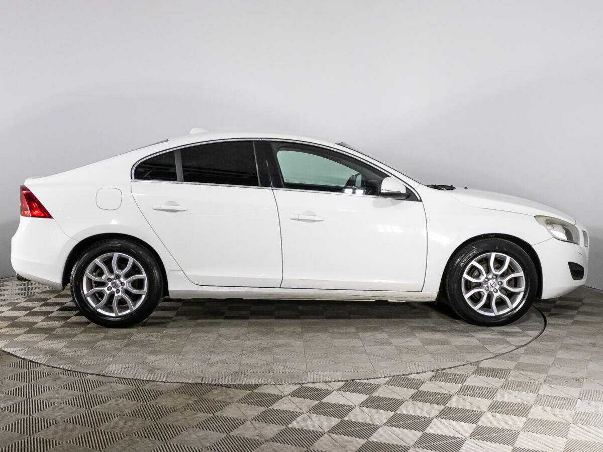 Volvo S60, 2012 - фото №4