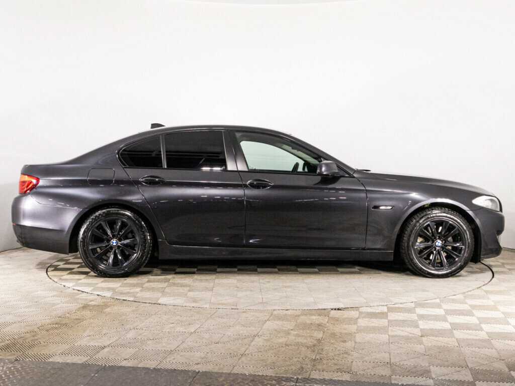 BMW 5 серии 528i xDrive, 2012 - фото №4