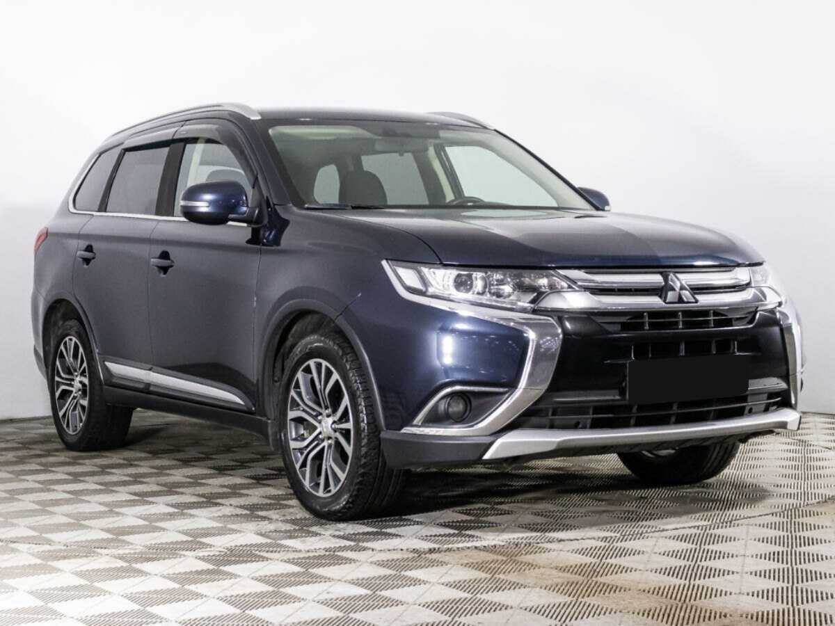 Mitsubishi Outlander, 2018 - фото №3