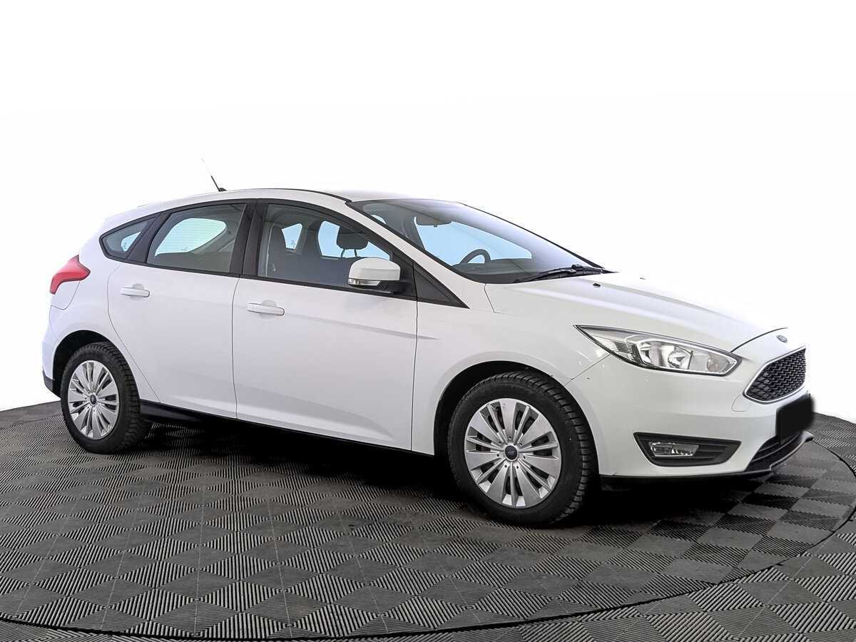 Ford Focus, 2018 - фото №3