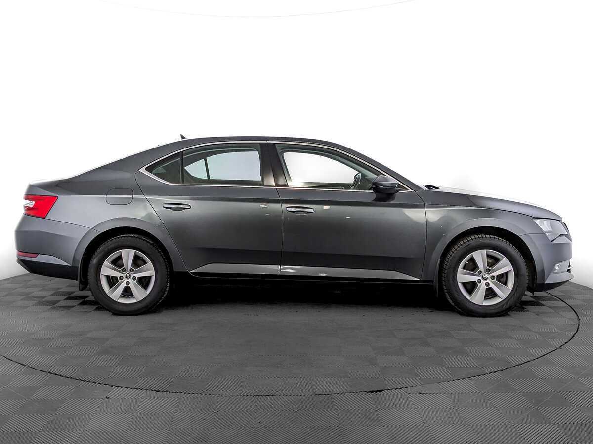 Skoda Superb, 2018 - фото №4