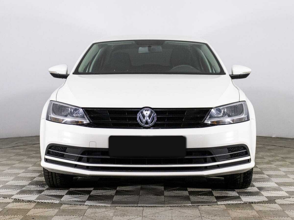 Volkswagen Jetta, 2015 - фото №2