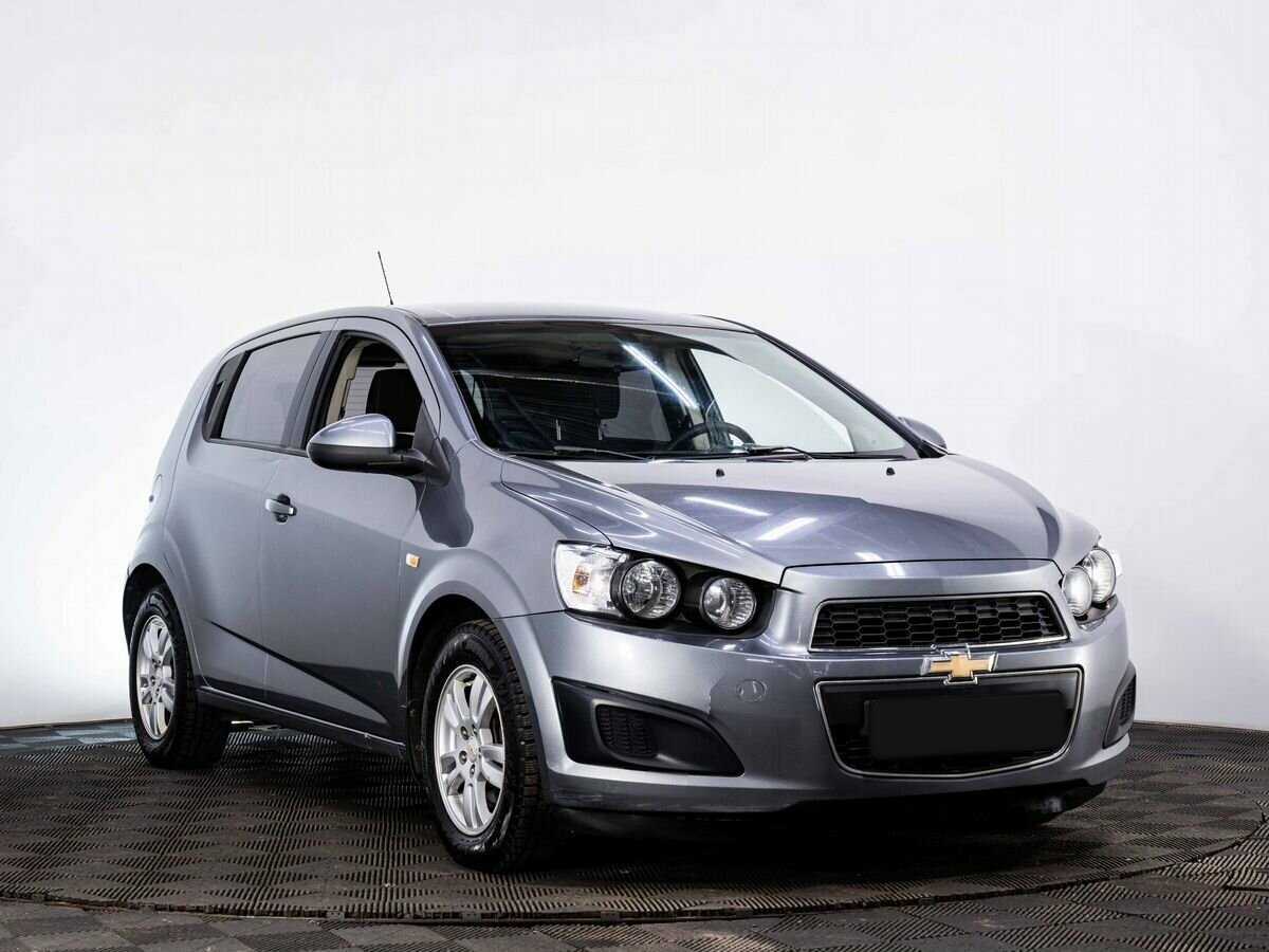 Chevrolet Aveo, 2014 - фото №3