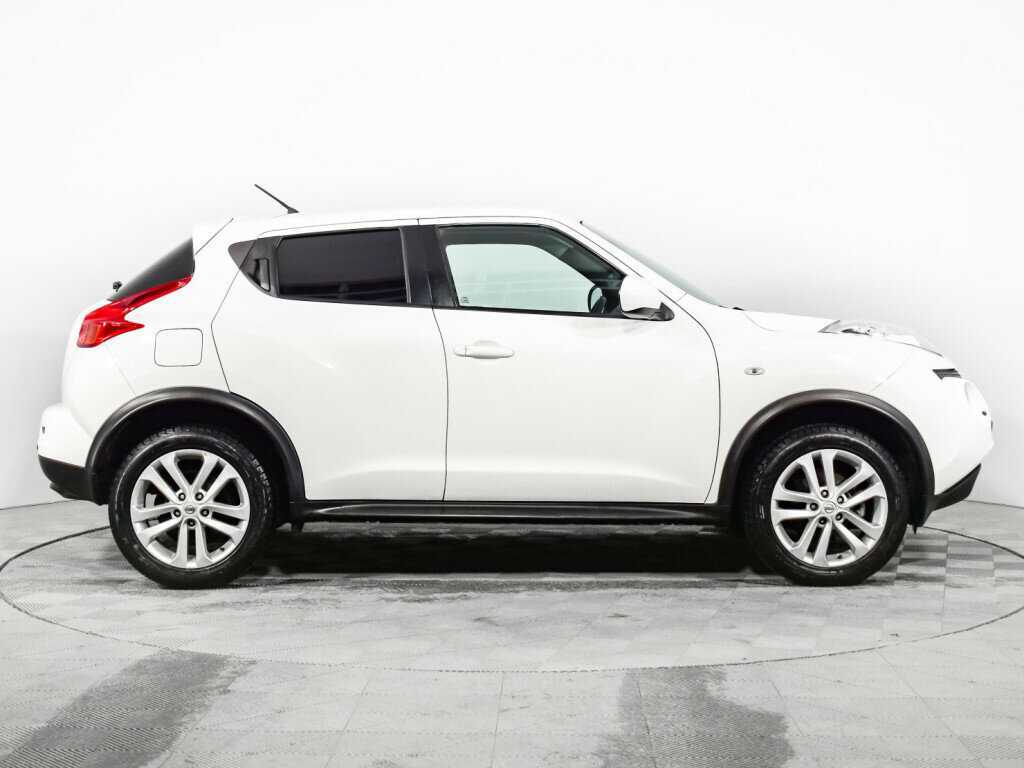 Nissan Juke, 2013 - фото №4