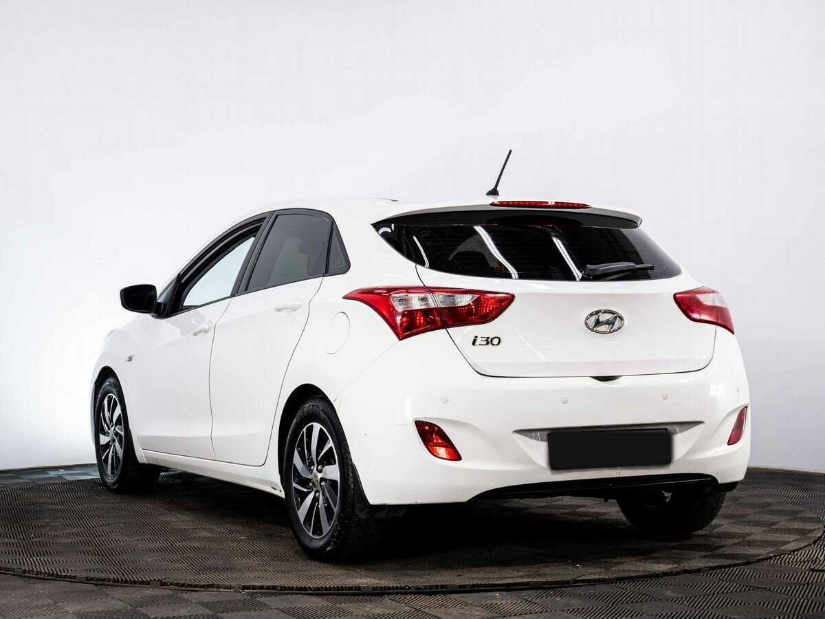 Hyundai i30, 2013 - фото №4