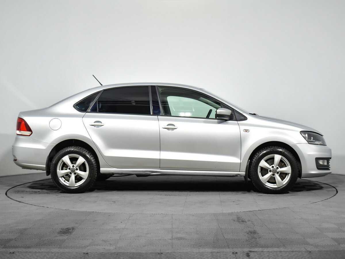 Volkswagen Polo, 2016 - фото №4