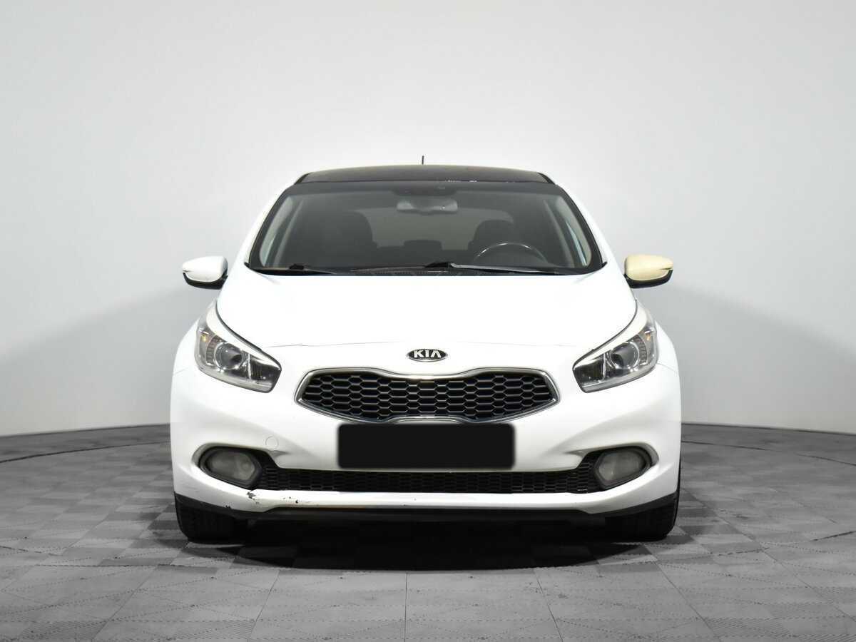 Kia Ceed, 2012 - фото №2