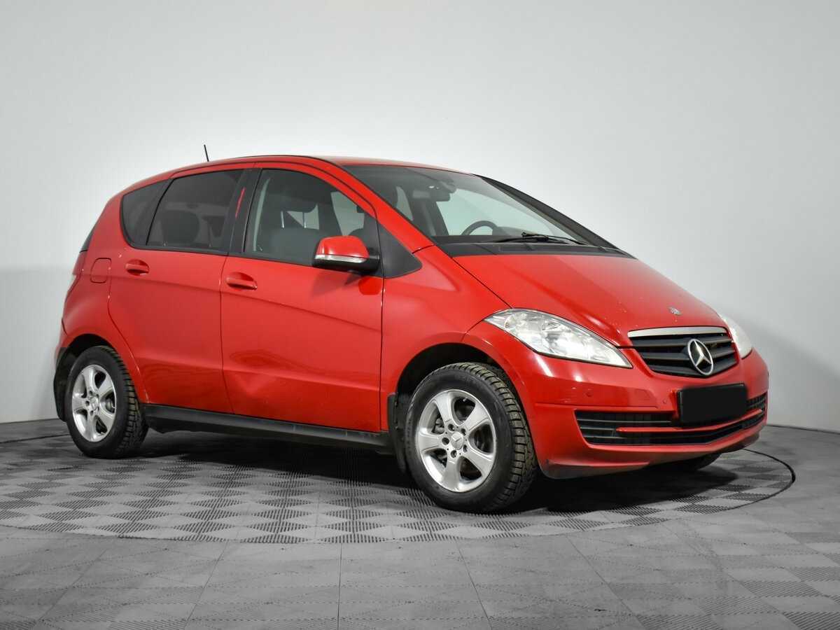 Mercedes-Benz A-Класс 180, 2012 - фото №3