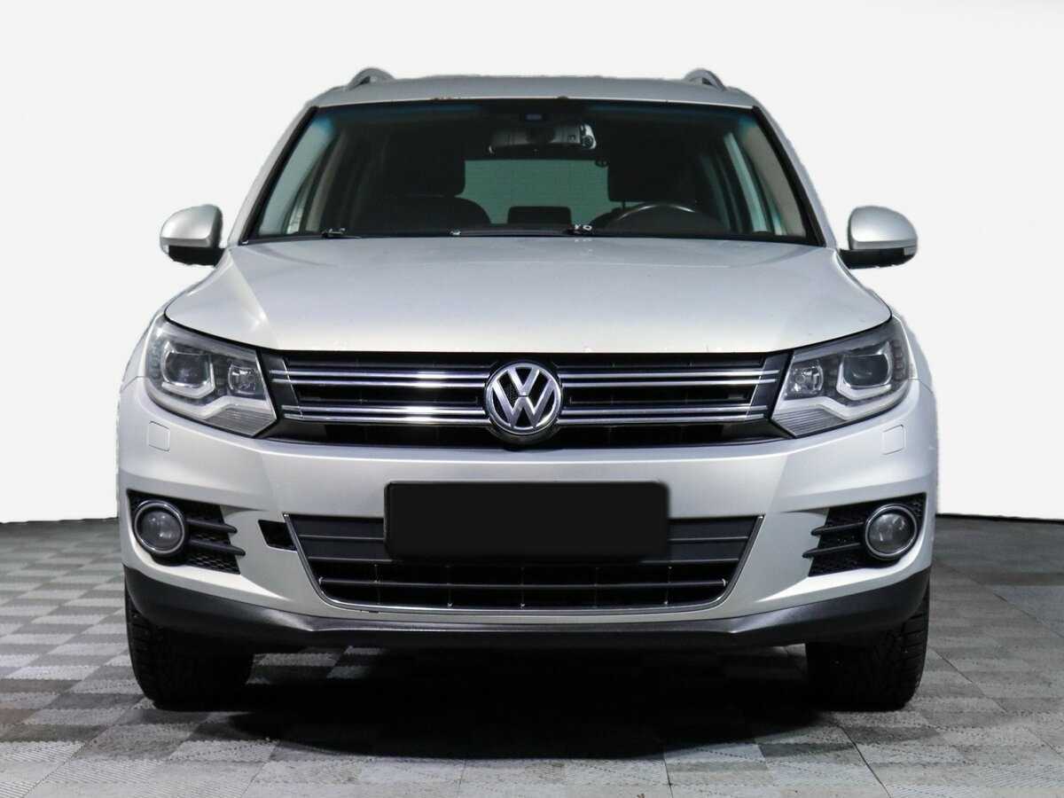 Volkswagen Tiguan, 2012 - фото №2