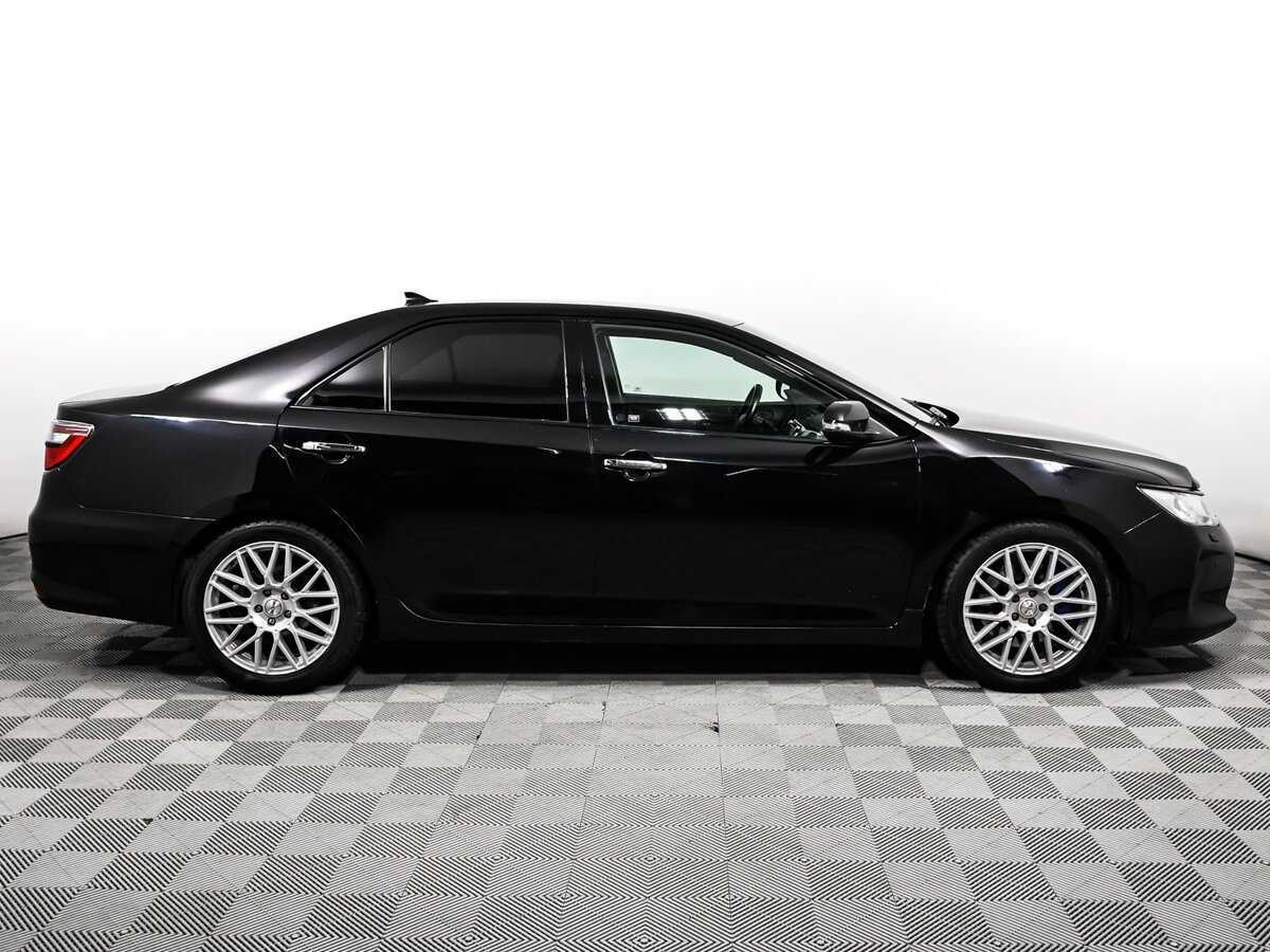 Toyota Camry, 2017 - фото №4