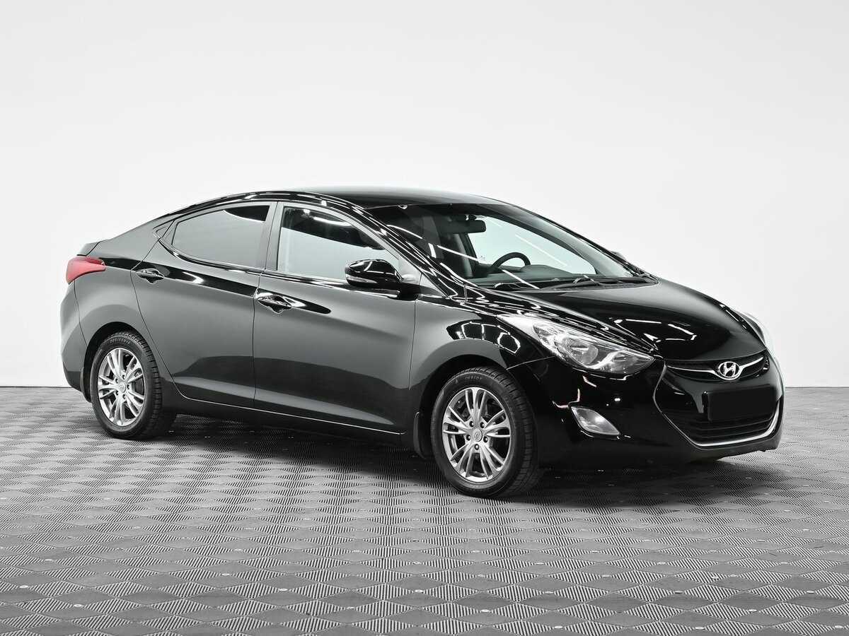 Hyundai Elantra, 2012 - фото №2
