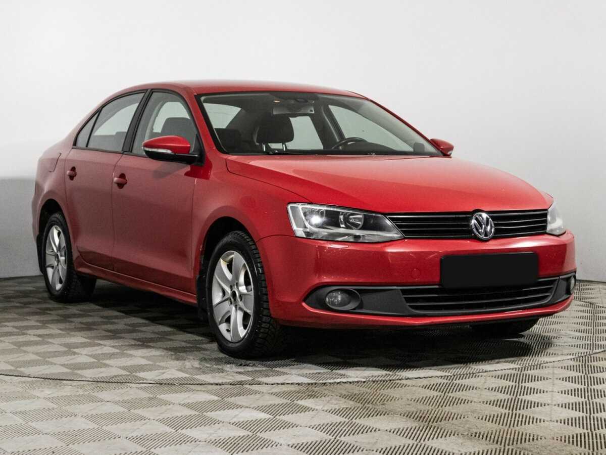 Volkswagen Jetta, 2012 - фото №3