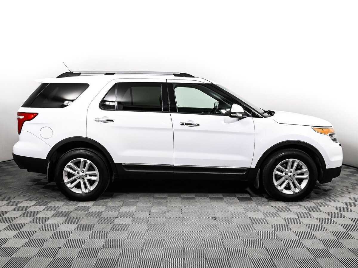 Ford Explorer, 2013 - фото №4