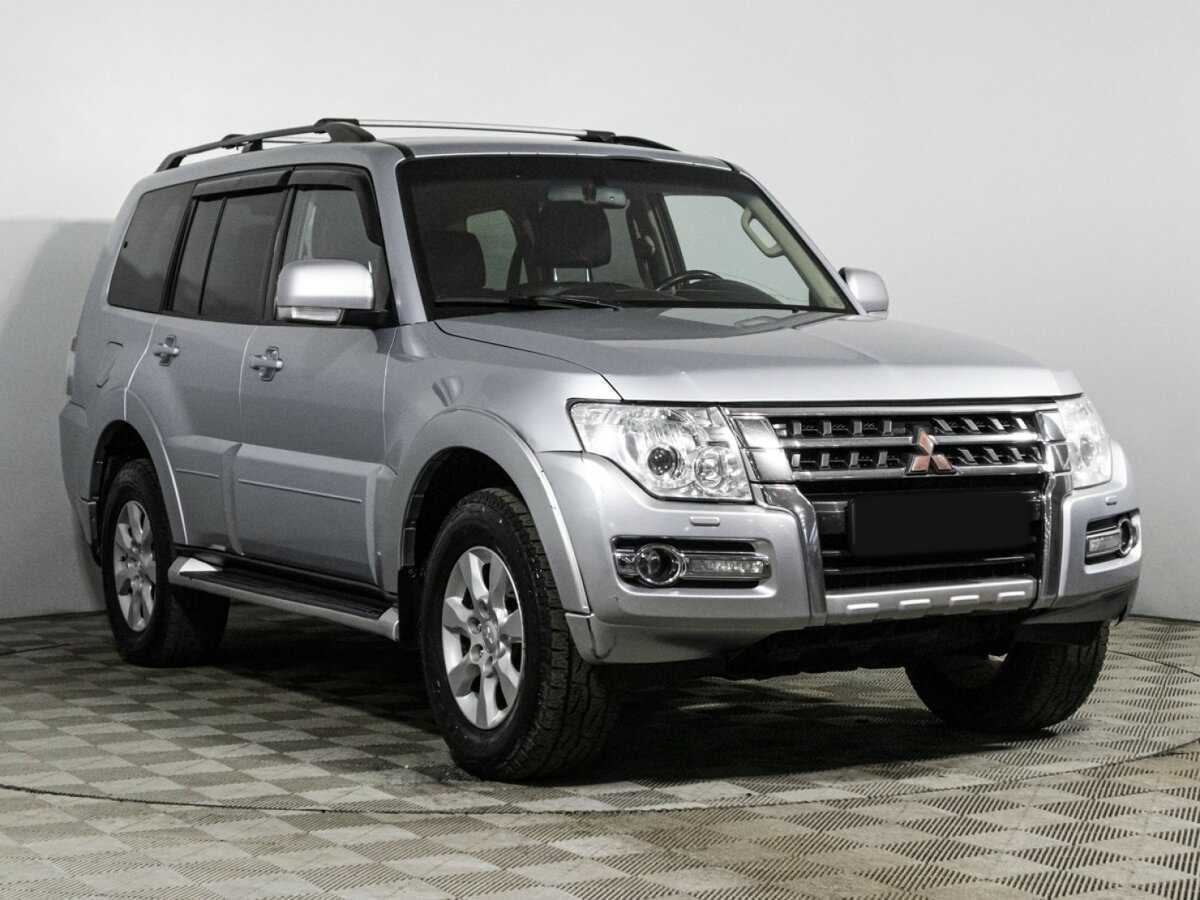 Mitsubishi Pajero, 2015 - фото №3